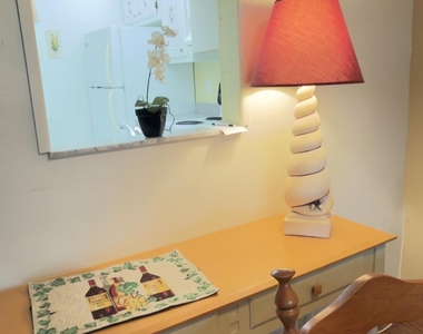 2801 Somerset Drive - Photo Thumbnail 43