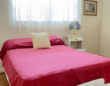 2801 Somerset Drive - Photo Thumbnail 33