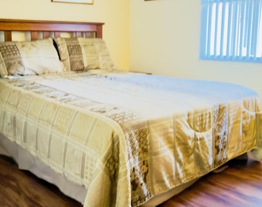 2801 Somerset Drive - Photo Thumbnail 35