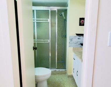 2801 Somerset Drive - Photo Thumbnail 29