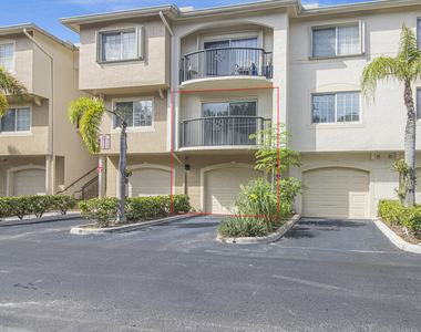 500 Crestwood Court N - Photo Thumbnail 1