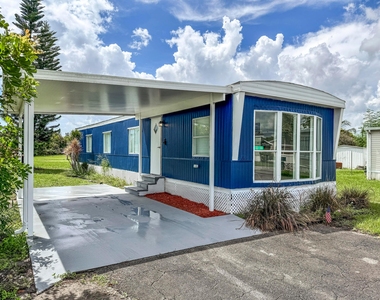 4022 68th Street N - Photo Thumbnail 12