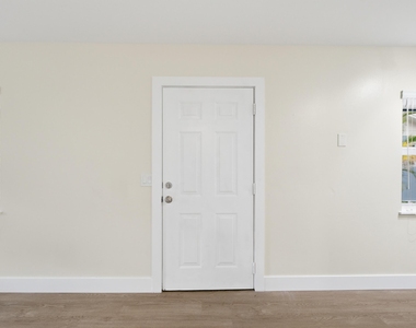 351 Wickline Boulevard - Photo Thumbnail 6
