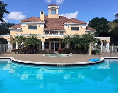 2667 Nw 33rd Street - Photo Thumbnail 30