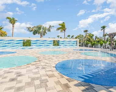 12777 Sw Forli Way - Photo Thumbnail 15