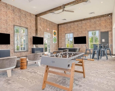 12777 Sw Forli Way - Photo Thumbnail 13