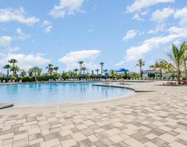 12777 Sw Forli Way - Photo Thumbnail 14