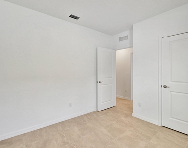 5111 Montecristo Terrace - Photo Thumbnail 27