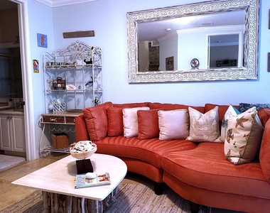 3038 Waterside Circle - Photo Thumbnail 24
