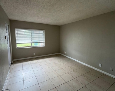2130 Nw 58th Avenue - Photo Thumbnail 7