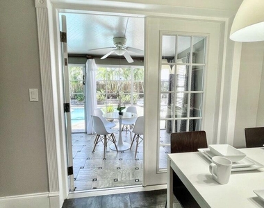 1259 Denlow Lane - Photo Thumbnail 18