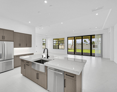 9528 St. Germain Drive - Photo Thumbnail 18