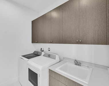 9528 St. Germain Drive - Photo Thumbnail 36