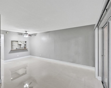 821 Nw 103rd Avenue - Photo Thumbnail 10