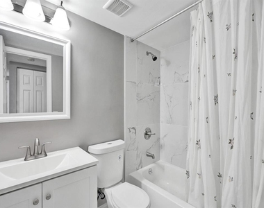 821 Nw 103rd Avenue - Photo Thumbnail 1
