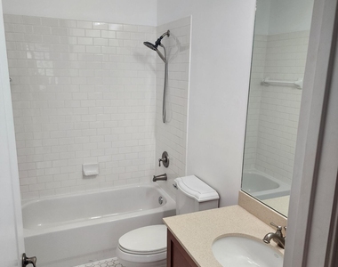 335 Sw 13th Terrace - Photo Thumbnail 11