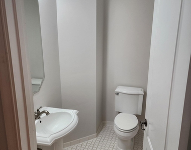 335 Sw 13th Terrace - Photo Thumbnail 8
