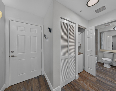 2401 Ne 65th Street - Photo Thumbnail 25