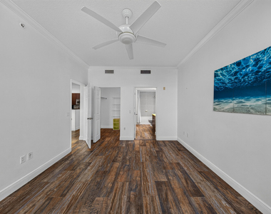 2401 Ne 65th Street - Photo Thumbnail 21