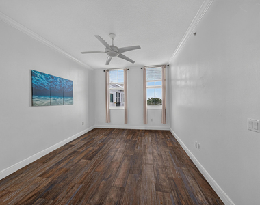 2401 Ne 65th Street - Photo Thumbnail 19