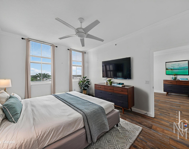 2401 Ne 65th Street - Photo Thumbnail 17