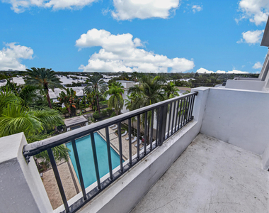 2401 Ne 65th Street - Photo Thumbnail 51