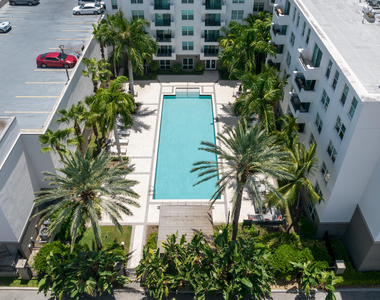 2401 Ne 65th Street - Photo Thumbnail 31