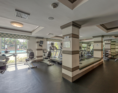 2401 Ne 65th Street - Photo Thumbnail 33