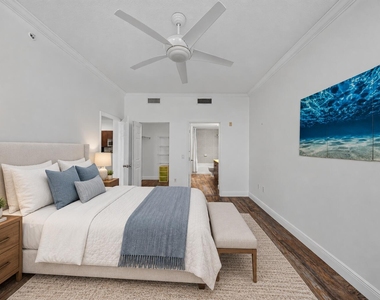 2401 Ne 65th Street - Photo Thumbnail 23