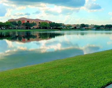 4700 Sw 160th Avenue - Photo Thumbnail 4