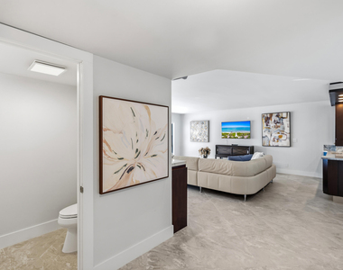 5100 N Ocean Boulevard - Photo Thumbnail 7