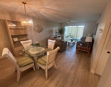 2950 Se Ocean Boulevard - Photo Thumbnail 5