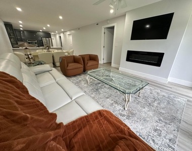9215 Flynn Circle - Photo Thumbnail 19