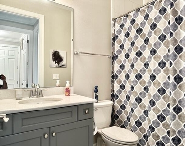 24040 Sw Firenze Way - Photo Thumbnail 11