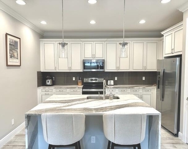 24040 Sw Firenze Way - Photo Thumbnail 2