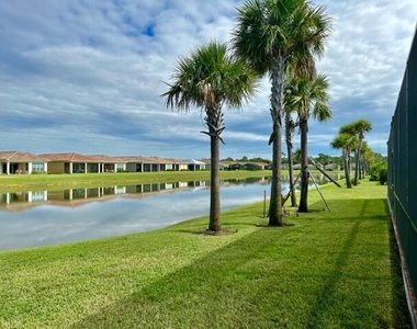 24040 Sw Firenze Way - Photo Thumbnail 16