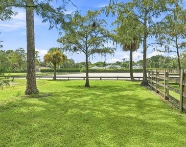 14902 Paddock Drive - Photo Thumbnail 5