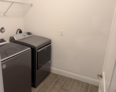 562 Parsons Way - Photo Thumbnail 19