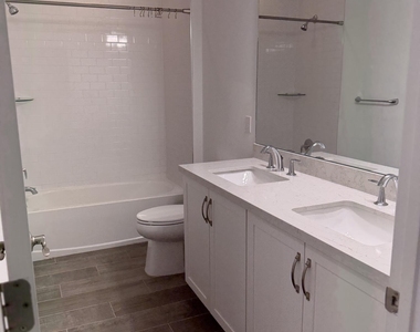 562 Parsons Way - Photo Thumbnail 18