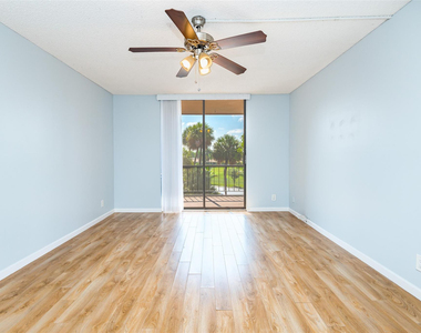 3900 N Hills Drive - Photo Thumbnail 14