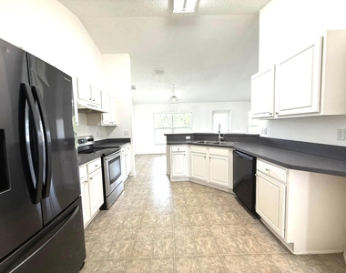 324 Seaside Terrace - Photo Thumbnail 7