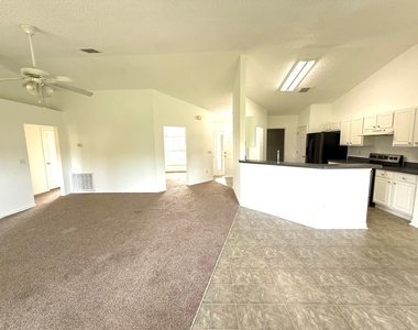 324 Seaside Terrace - Photo Thumbnail 3