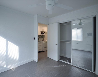 835 Ne 15th Avenue - Photo Thumbnail 7