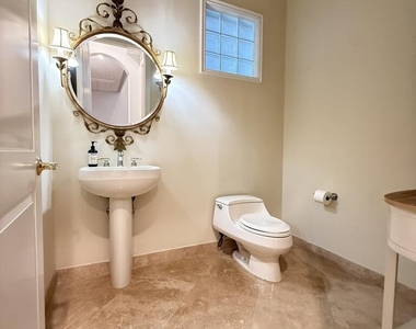 8149 Valhalla Drive - Photo Thumbnail 22