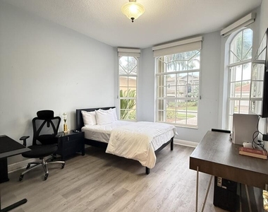 8149 Valhalla Drive - Photo Thumbnail 17