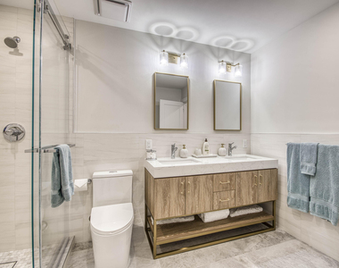 757 Windermere Way - Photo Thumbnail 24