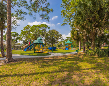 757 Windermere Way - Photo Thumbnail 42