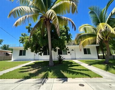 16204 Ne 18th Court - Photo Thumbnail 3