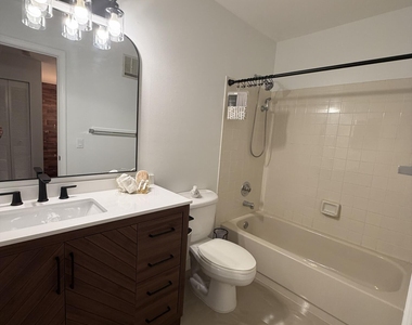 8953 Nw 23rd Street - Photo Thumbnail 30