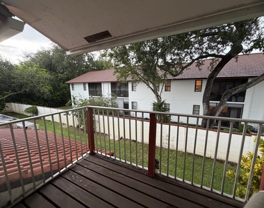8953 Nw 23rd Street - Photo Thumbnail 25